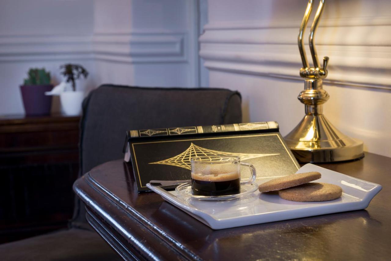 Hotel De La Porte Doree Paris Eksteriør bilde