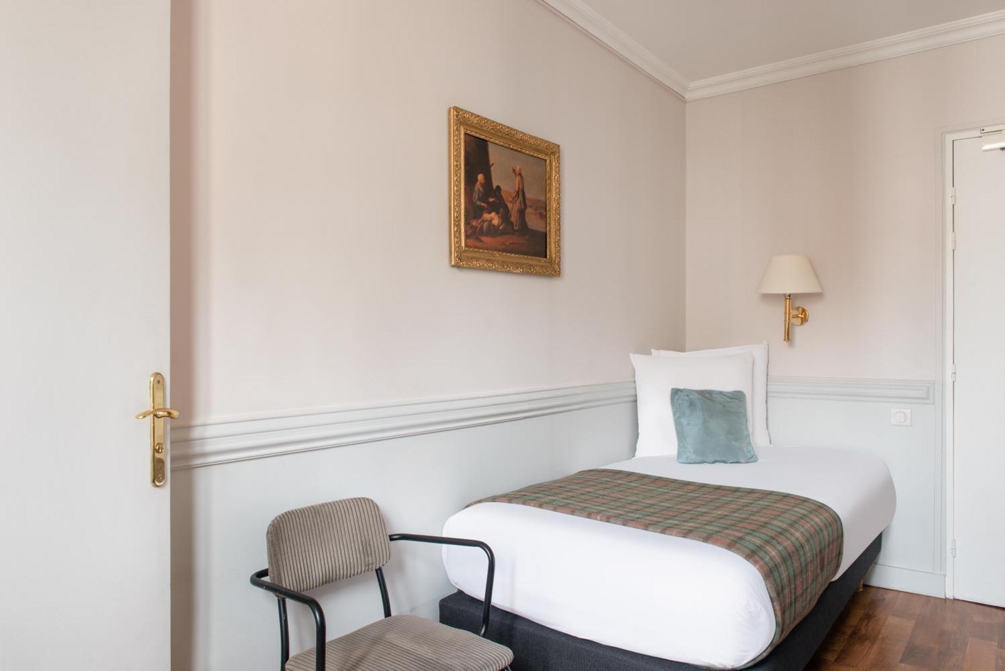 Hotel De La Porte Doree Paris Eksteriør bilde