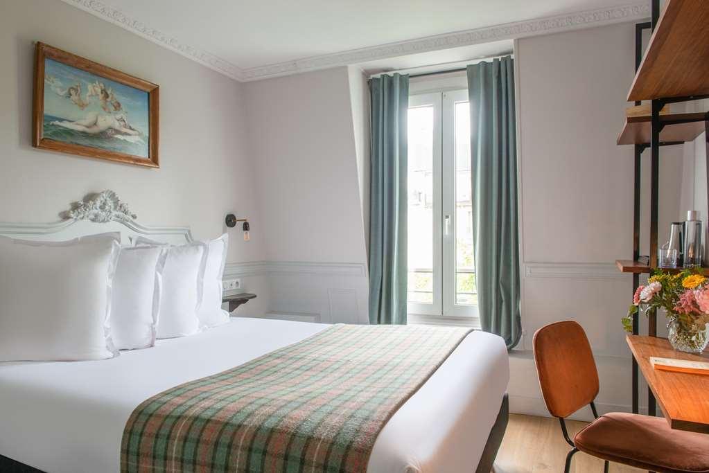 Hotel De La Porte Doree Paris Rom bilde